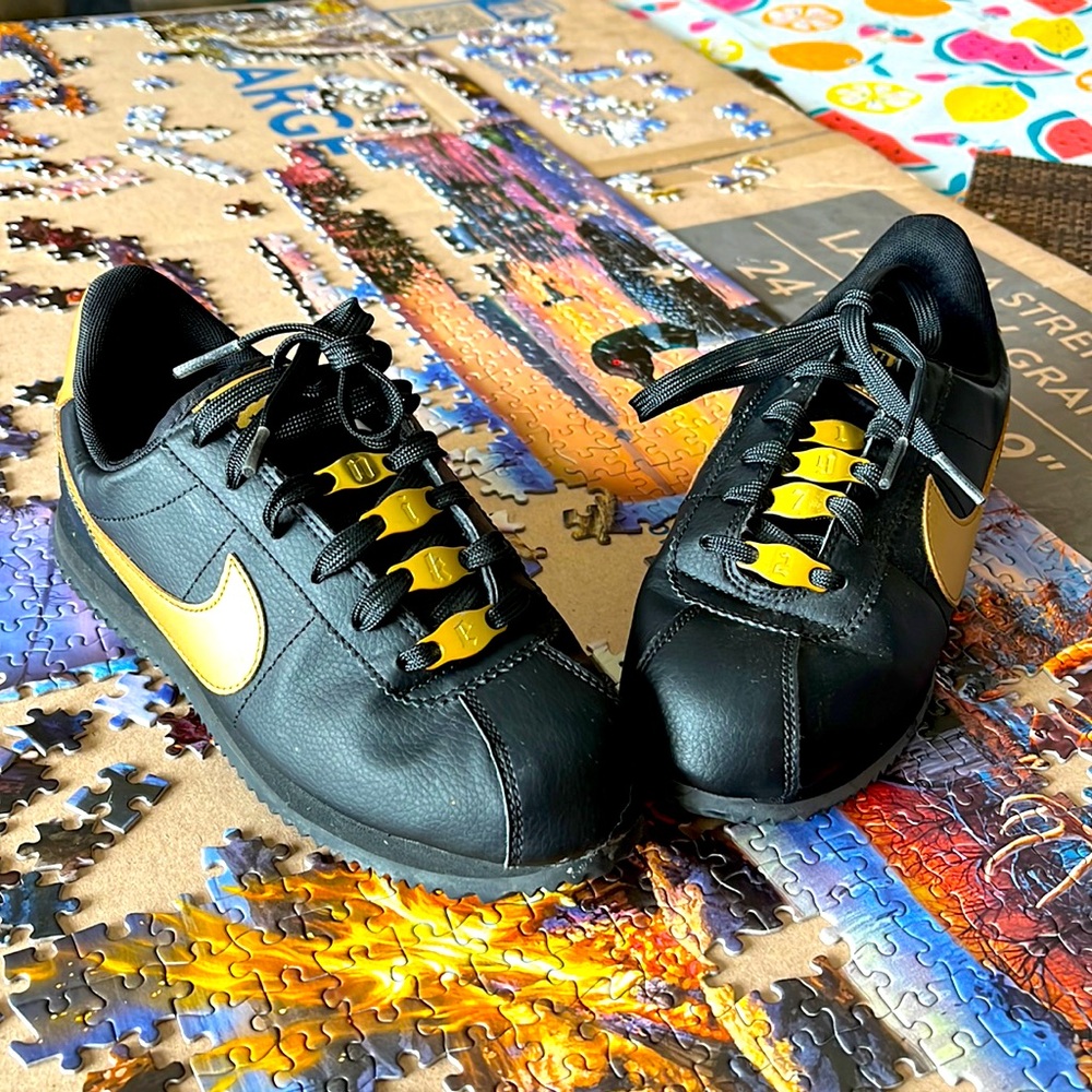 Kids Nike 1972 shoes